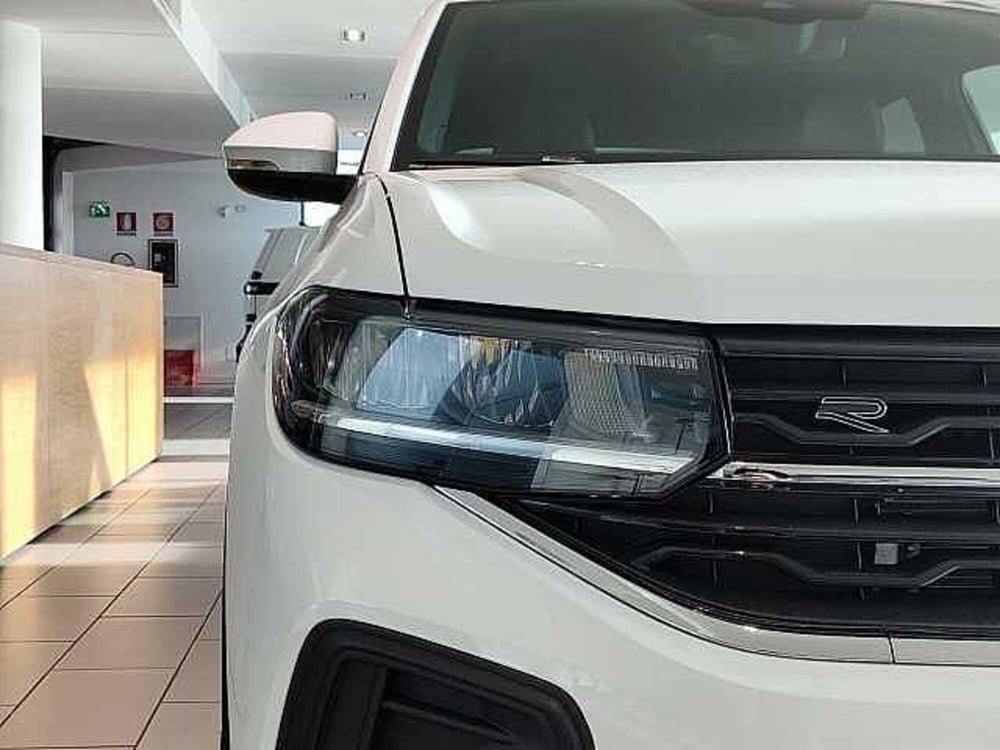 Volkswagen T-Cross nuova a Como (5)