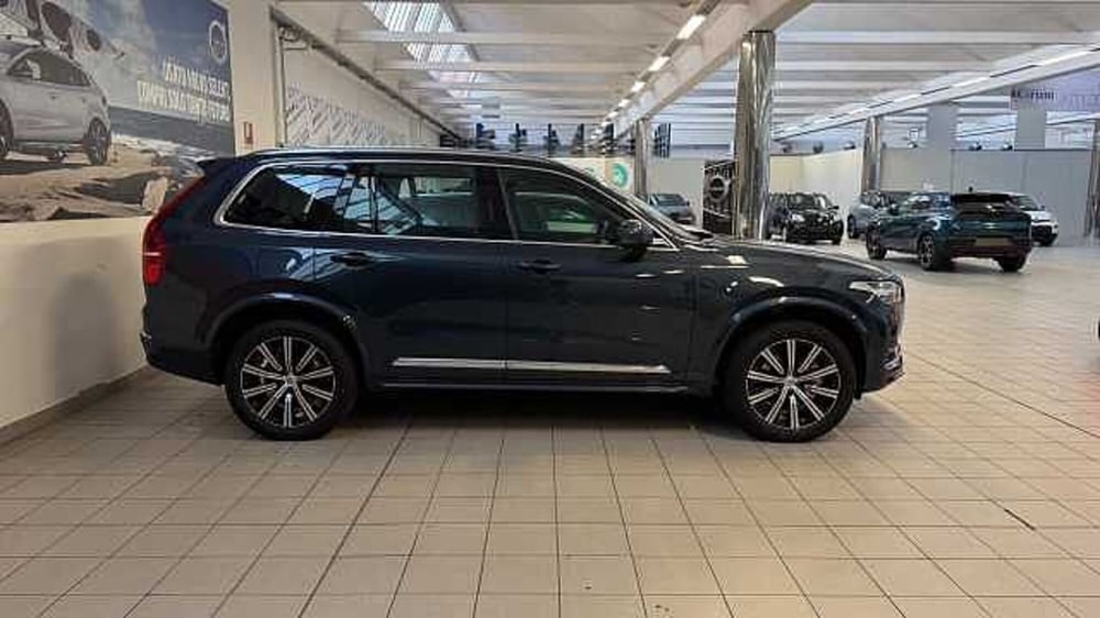 Volvo XC90 nuova a Milano (2)