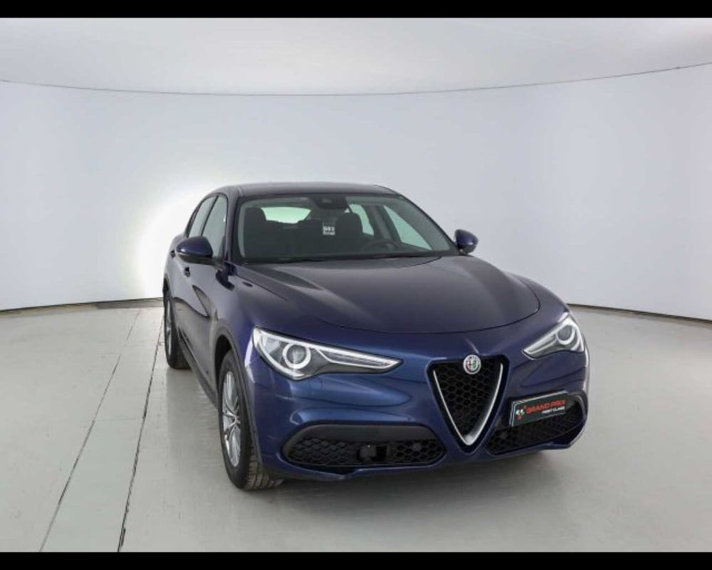 Alfa Romeo Stelvio usata a Bologna (8)