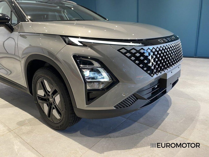 Omoda Omoda 5 nuova a Bari (12)