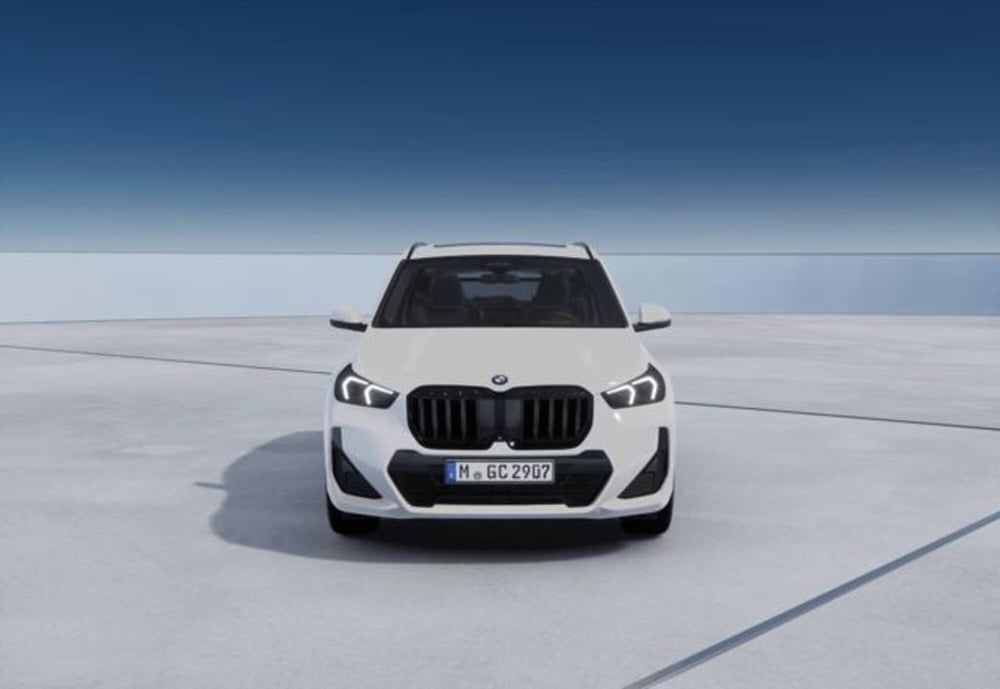 BMW X1 nuova a Modena (3)