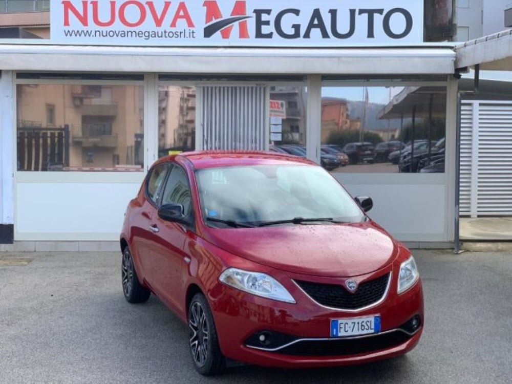 Lancia Ypsilon usata a Trapani