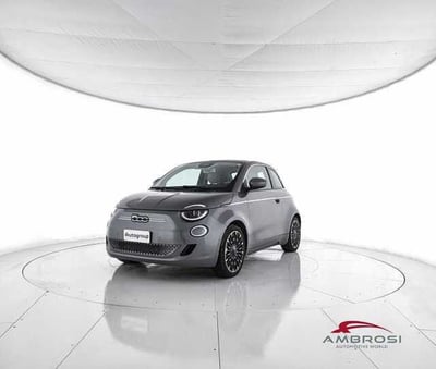 Fiat 500e La Prima Berlina 42 kWh  del 2023 usata a Corciano