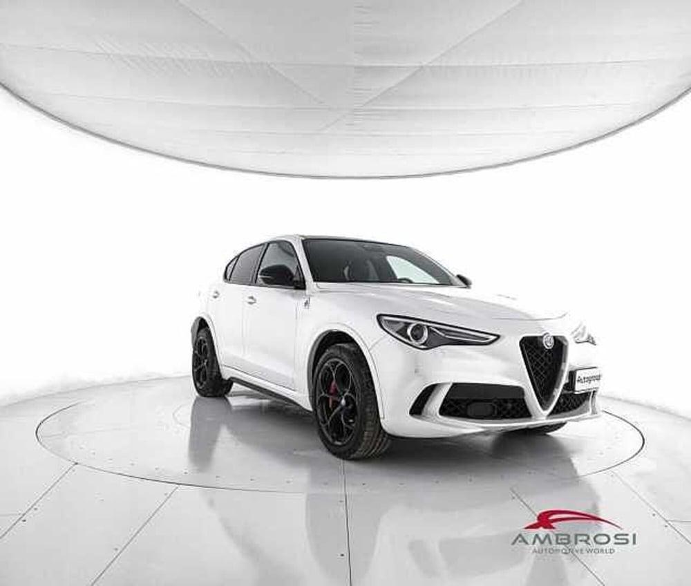 Alfa Romeo Stelvio usata a Viterbo (2)