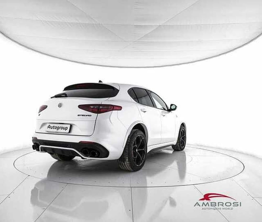 Alfa Romeo Stelvio usata a Viterbo (3)