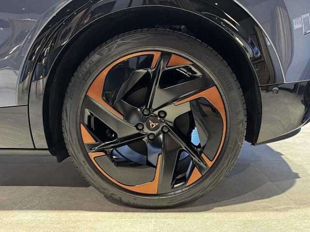 Cupra Tavascan nuova a Vicenza (6)