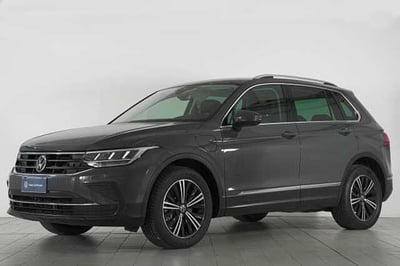 Volkswagen Tiguan 1.4 TSI 150 CV DSG Executive ACT BlueMotion Tech. del 2021 usata a Lipomo