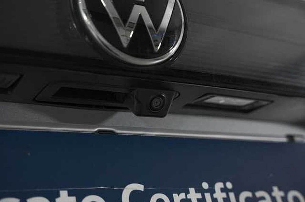 Volkswagen T-Cross usata a Como (10)