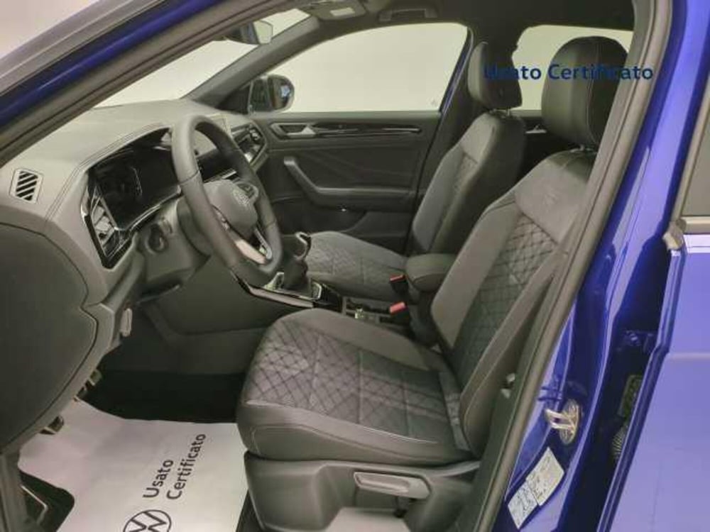 Volkswagen T-Roc nuova a Avellino (14)