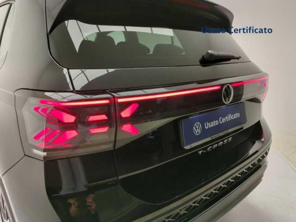 Volkswagen T-Cross nuova a Avellino (11)