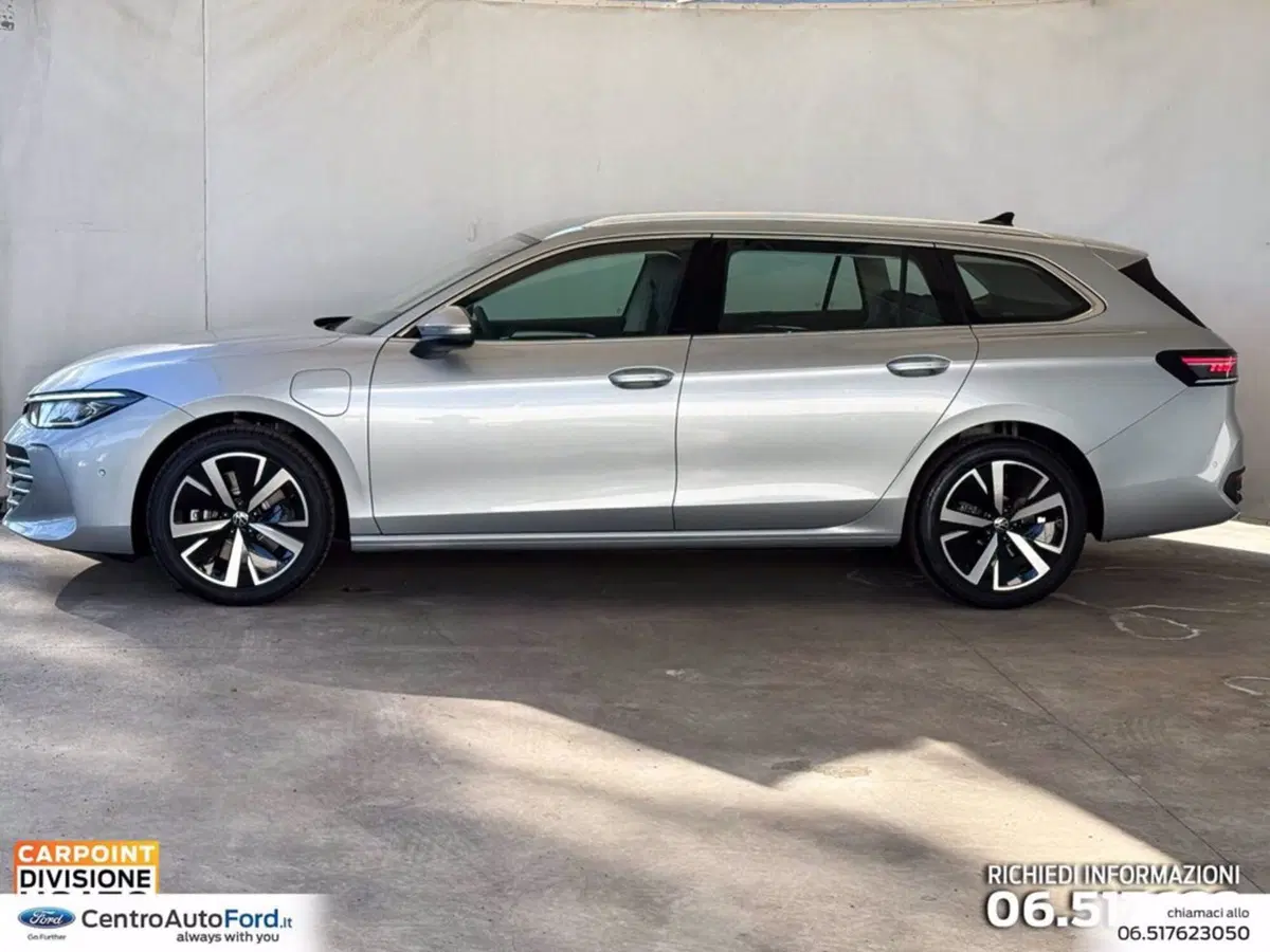 Volkswagen Passat nuova a Roma (3)