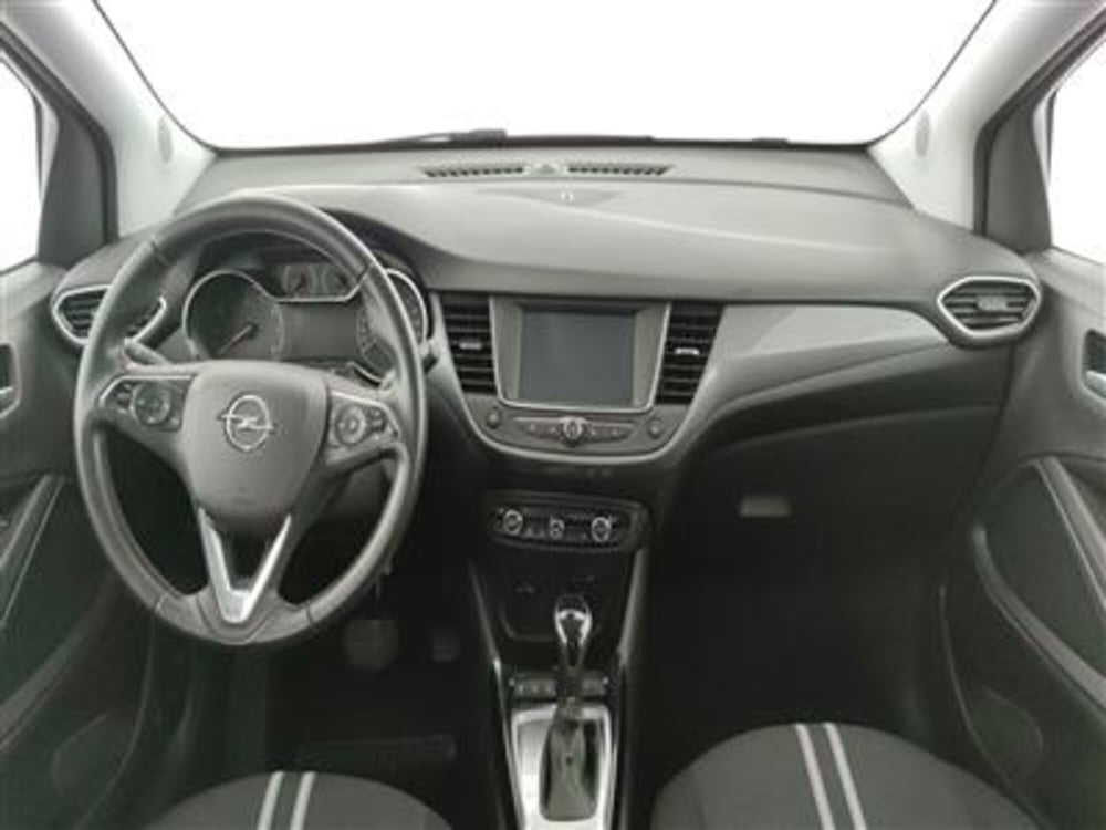 Opel Crossland usata a Bari (15)