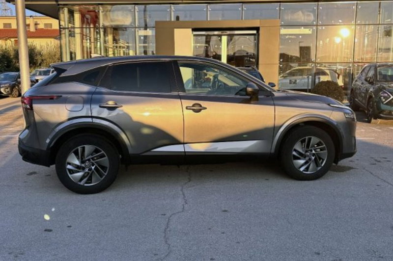 Nissan Qashqai usata a Latina (4)