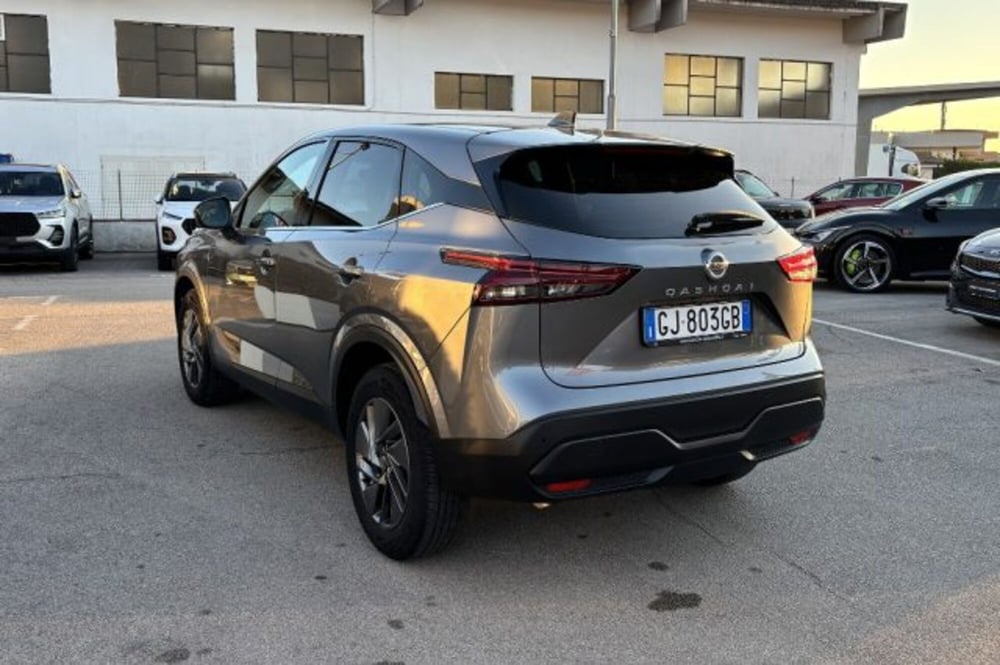 Nissan Qashqai usata a Latina (5)