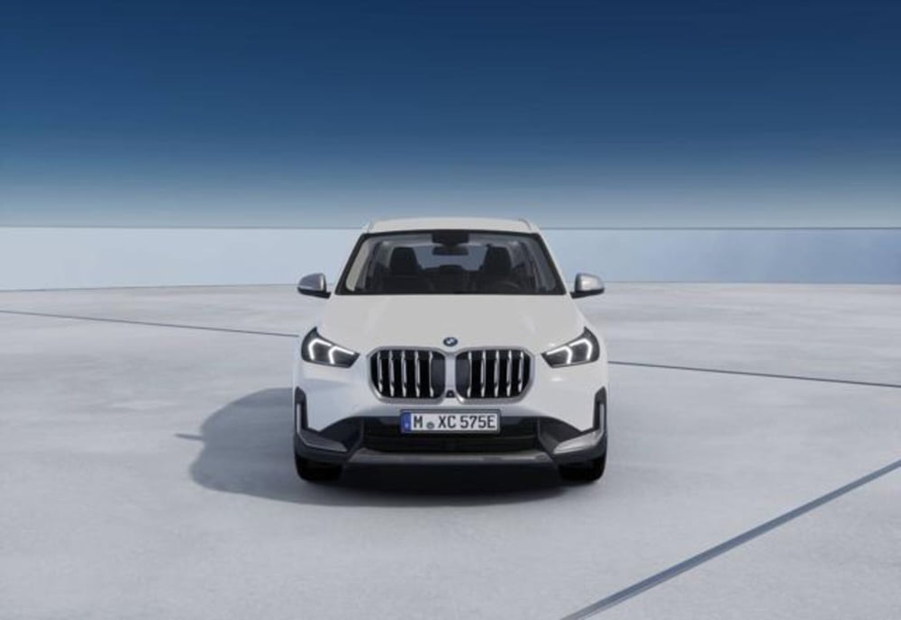 BMW X1 nuova a Modena (3)