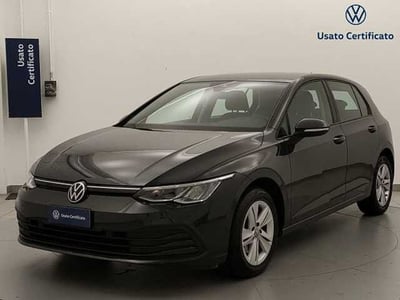 Volkswagen Golf 1.0 TSI EVO Life del 2022 usata a Busto Arsizio