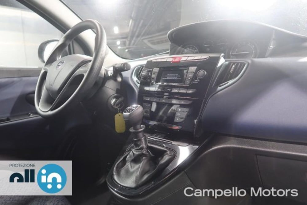 Lancia Ypsilon nuova a Venezia (13)