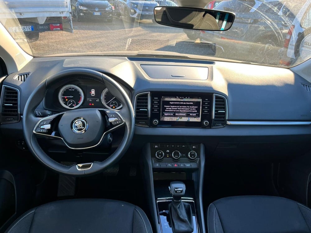 Skoda Karoq usata a Milano (16)