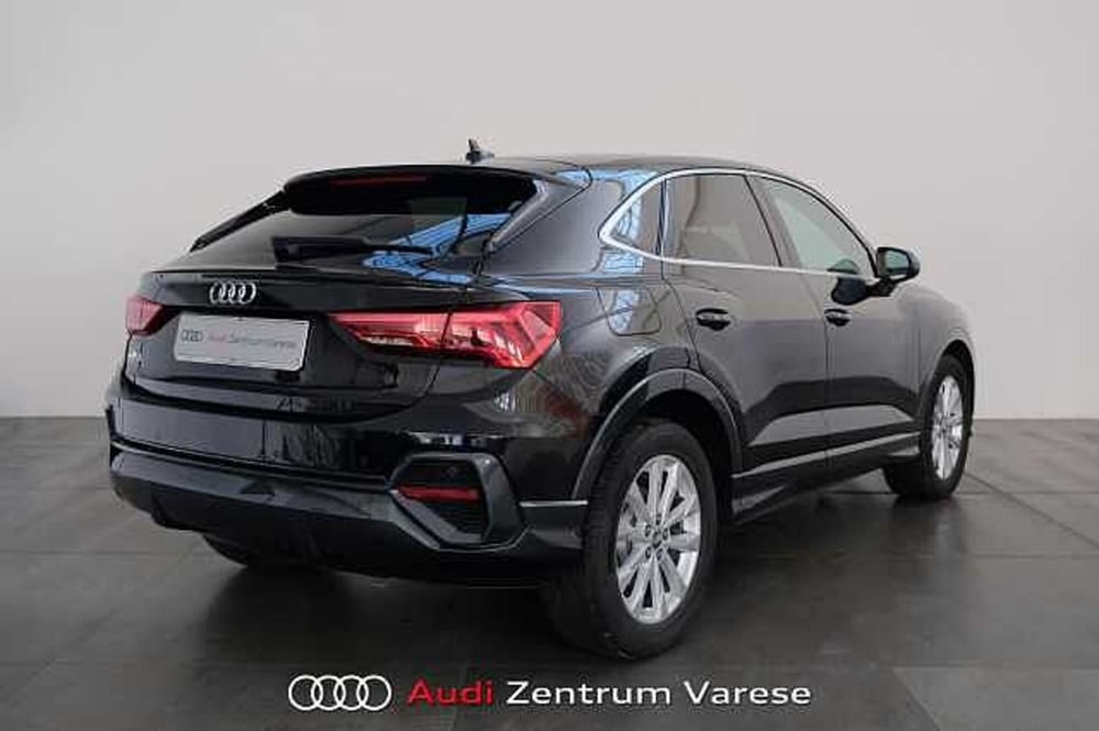 Audi Q3 Sportback usata a Varese (4)