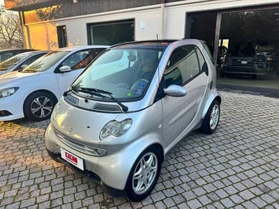 smart Fortwo Cabrio 700 cabrio passion (45 kW) del 2003 usata a Ottaviano