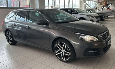 Peugeot 308 SW BlueHDi 130 S&amp;S Allure  del 2019 usata a Castellammare di Stabia