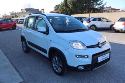 Fiat Panda Cross Cross 0.9 TwinAir Turbo S&amp;S 4x4  del 2015 usata a Staranzano