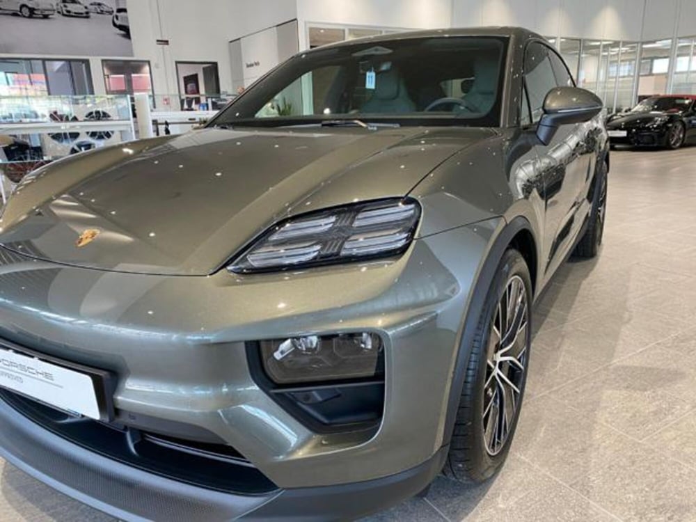 Porsche Macan nuova a Livorno (11)