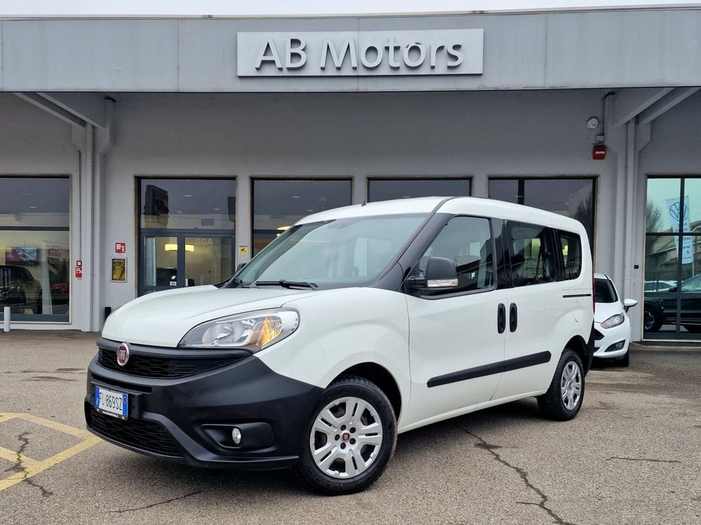 Fiat Doblò usata a Varese