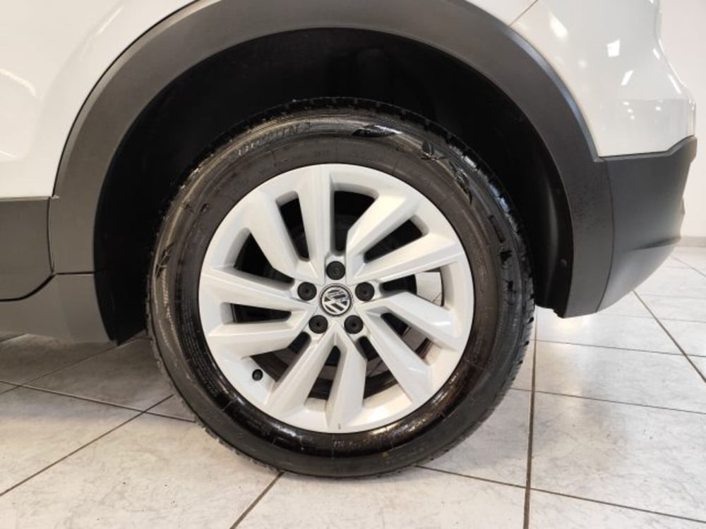 Volkswagen T-Cross usata a Torino (12)