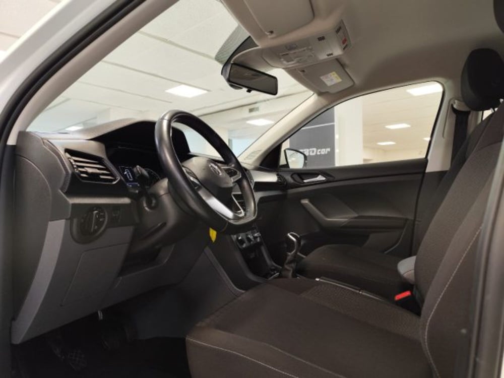 Volkswagen T-Cross usata a Torino (14)