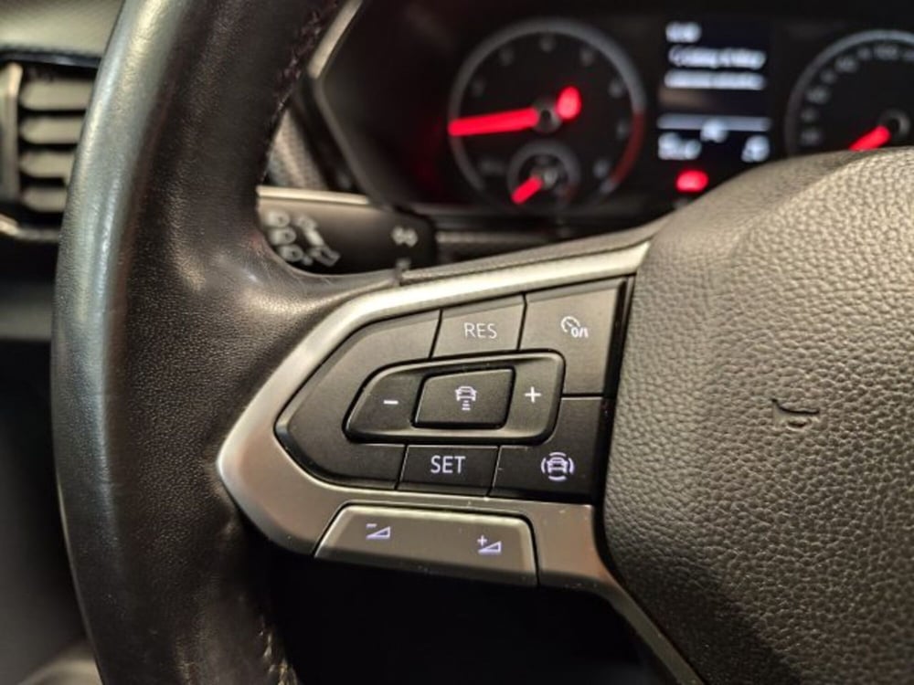 Volkswagen T-Cross usata a Torino (17)