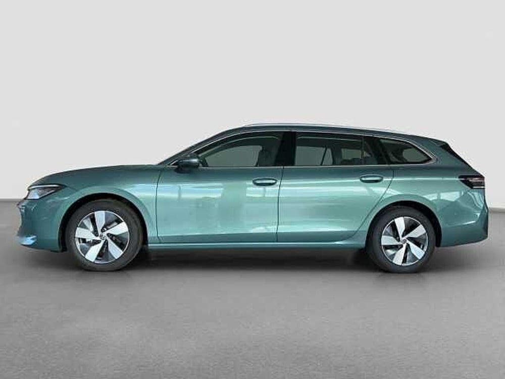 Volkswagen Passat nuova a Como (5)