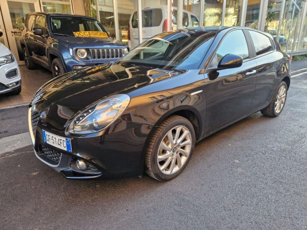 Alfa Romeo Giulietta usata a Cuneo (4)