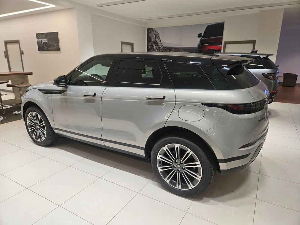 Land Rover Range Rover Evoque nuova a Napoli (2)