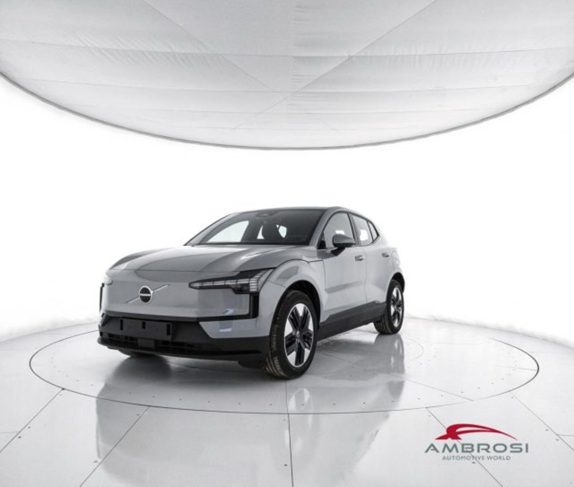 Vendo Volvo EX30 Single Motor Extended Range Core rwd nuova a Corciano ...