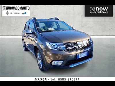 Dacia Sandero Stepway 0.9 TCe 90 CV Comfort  del 2018 usata a Sesto Fiorentino