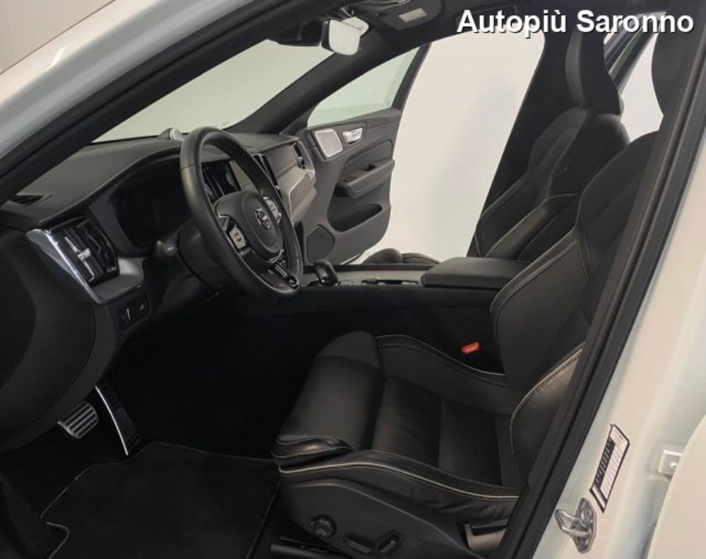 Volvo XC60 usata a Varese (16)