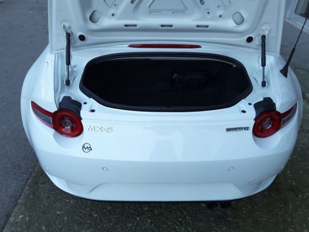 Mazda MX-5 nuova a Firenze (13)