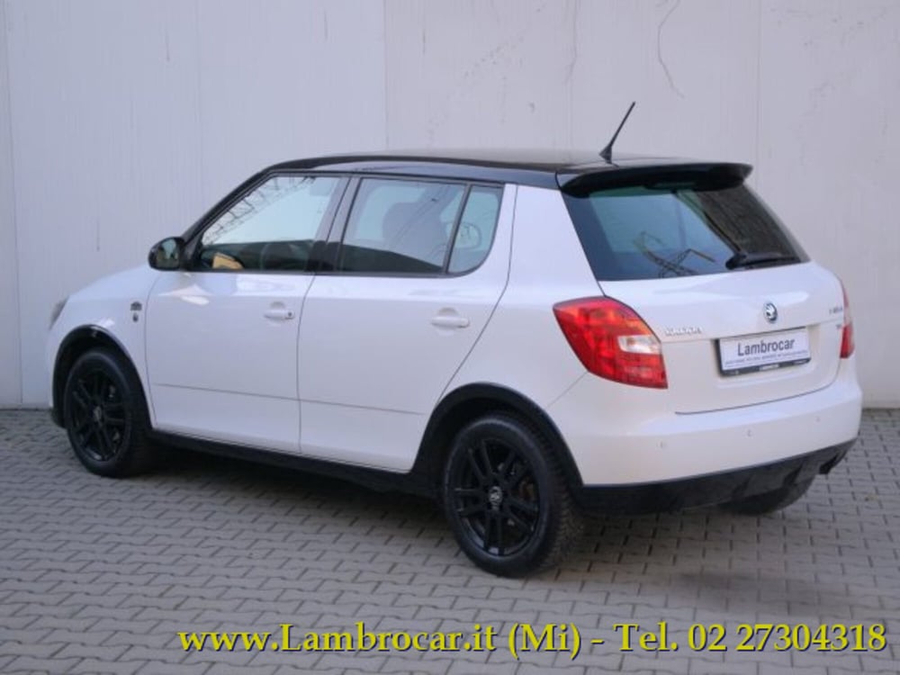 Skoda Fabia usata a Milano (14)