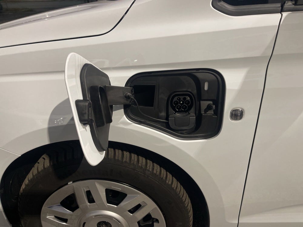 Ford Transit Connect Furgone nuova a Brescia (4)