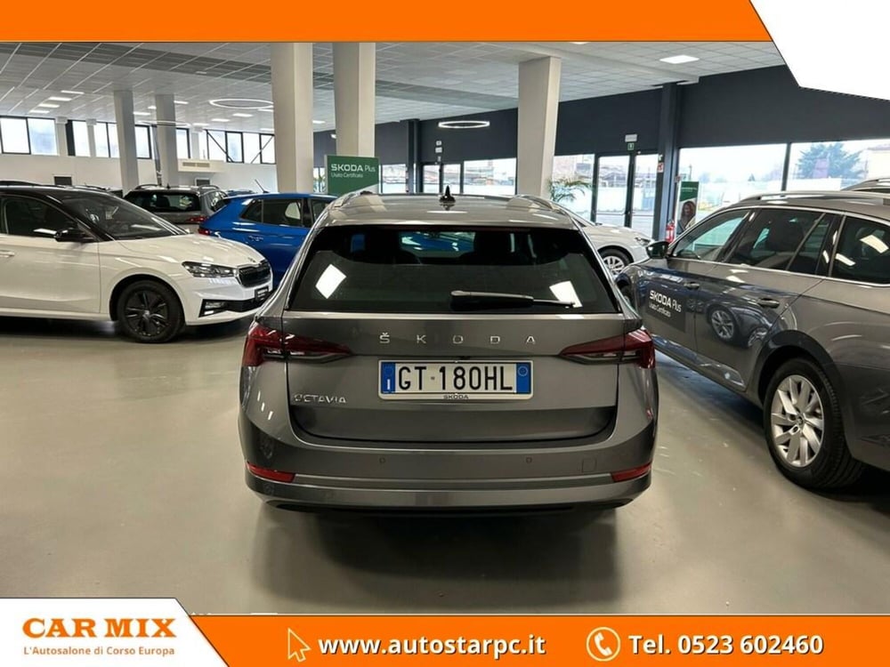 Skoda Octavia Station Wagon usata a Piacenza (5)