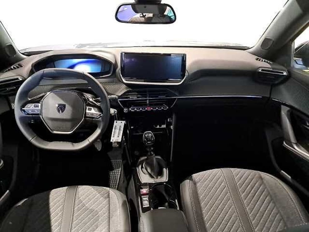 Peugeot 2008 nuova a Treviso (8)