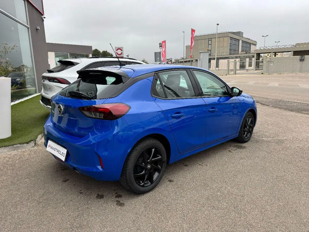 Opel Corsa usata a Lecce (6)
