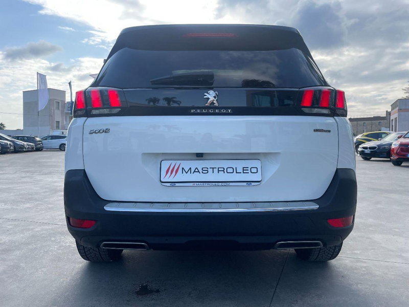 Peugeot 5008 usata a Lecce (15)