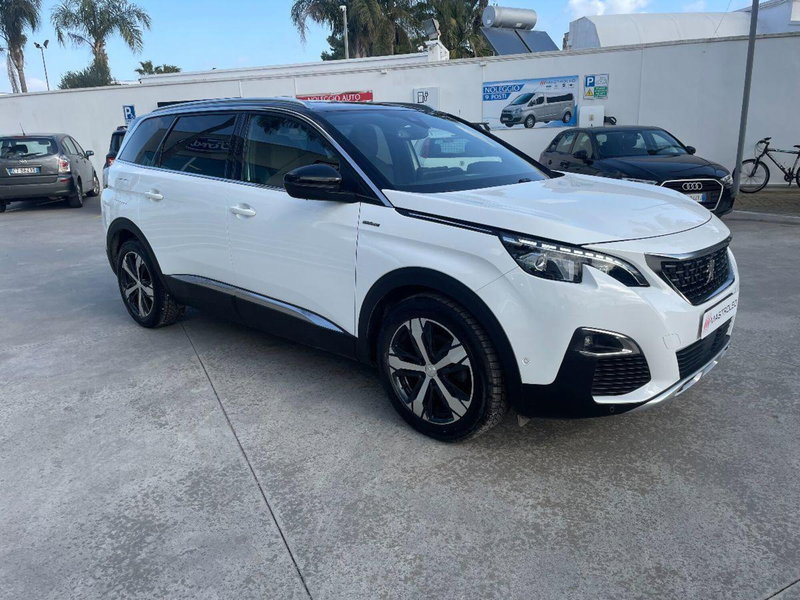 Peugeot 5008 usata a Lecce (8)