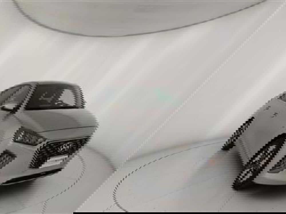 Hyundai Ioniq usata a Bari (11)