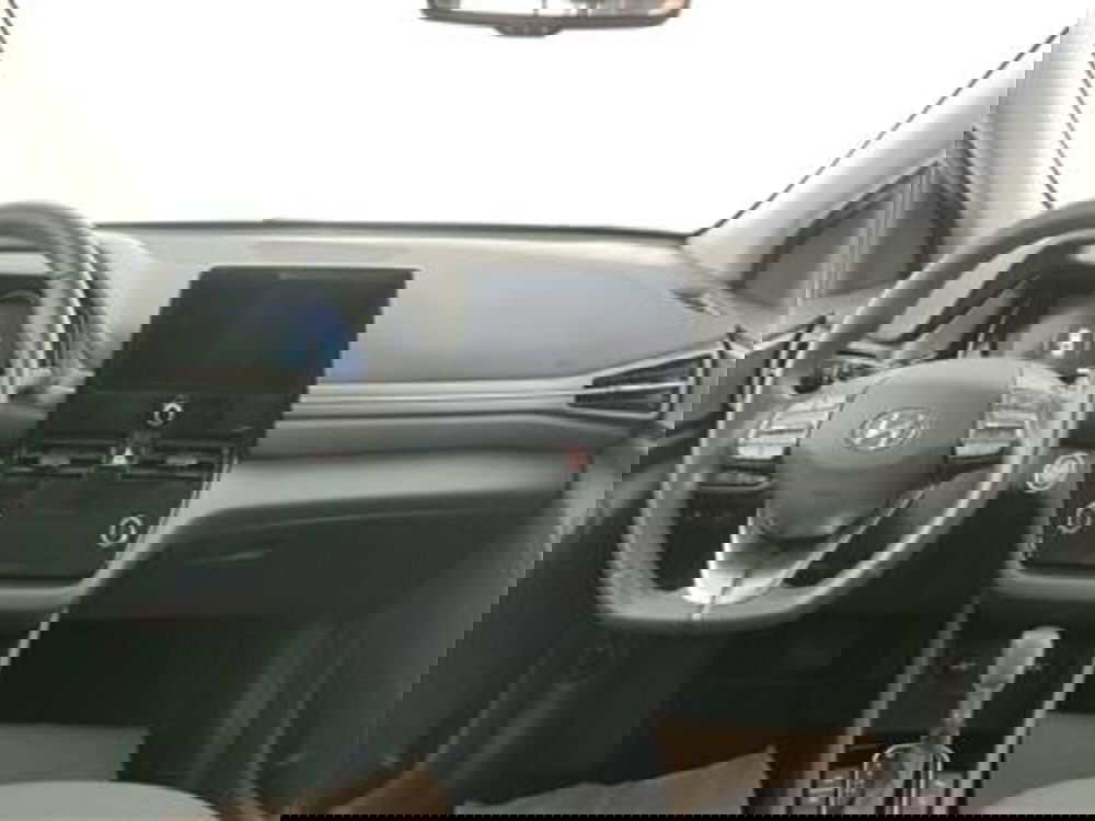 Hyundai Ioniq usata a Bari (15)