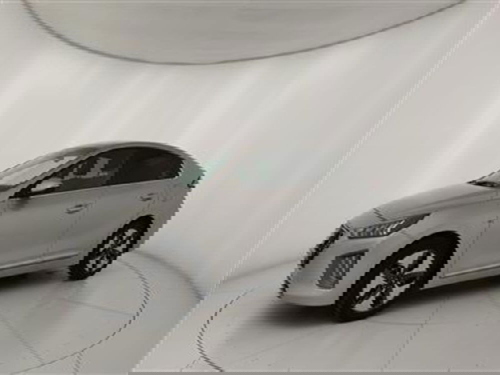 Hyundai Ioniq usata a Bari (2)