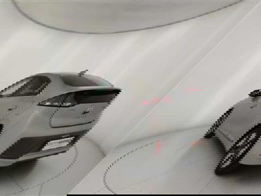 Hyundai Ioniq usata a Bari (5)