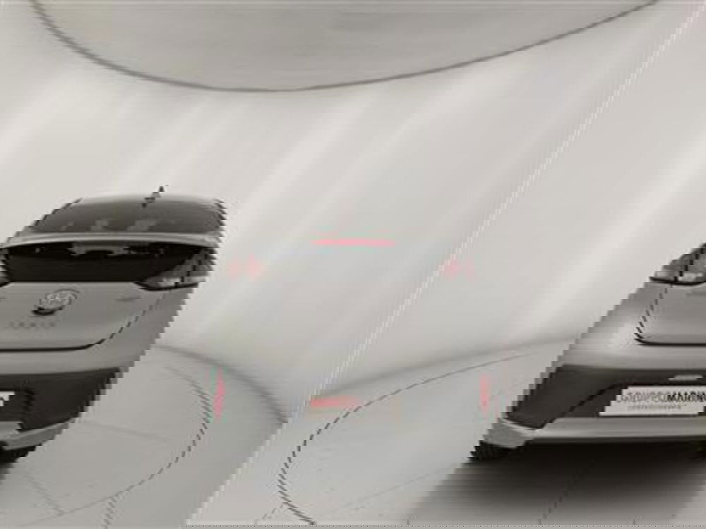 Hyundai Ioniq usata a Bari (6)